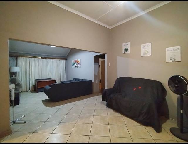 3 BEDROOM SEMI DETACHED TO LET IN BRAKPAN NORTH